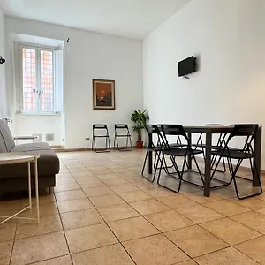 Apartment Santa Maria, Rom