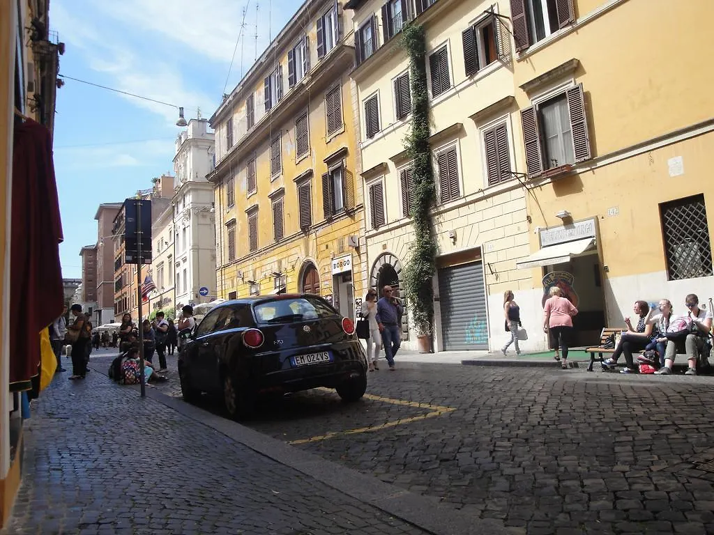 Borgo Pio Holiday Rome 0*,