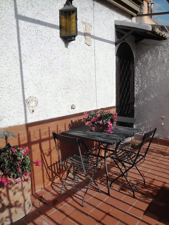 Borgo Pio Holiday Roma 0*,  Itália