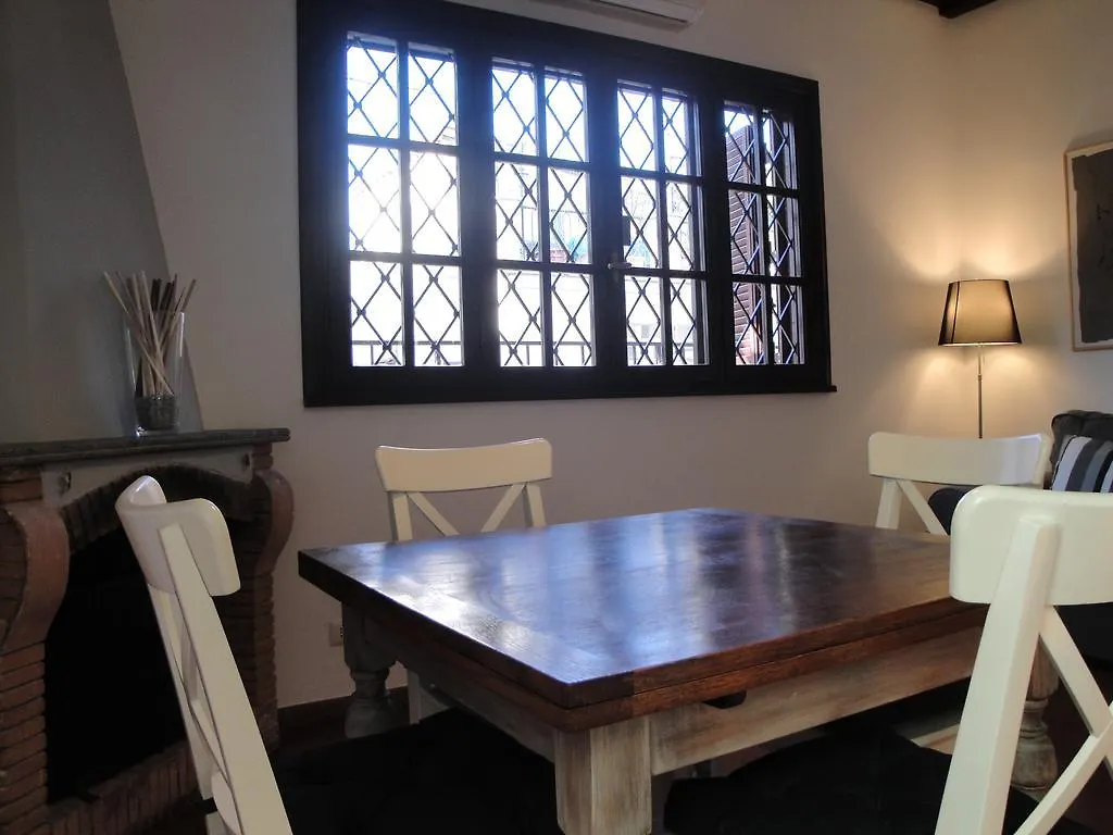 Apartment Borgo Pio Holiday Rom